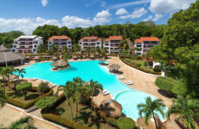 The biggest swimming pool in Sosua, frente a la piscina más grande en sosua